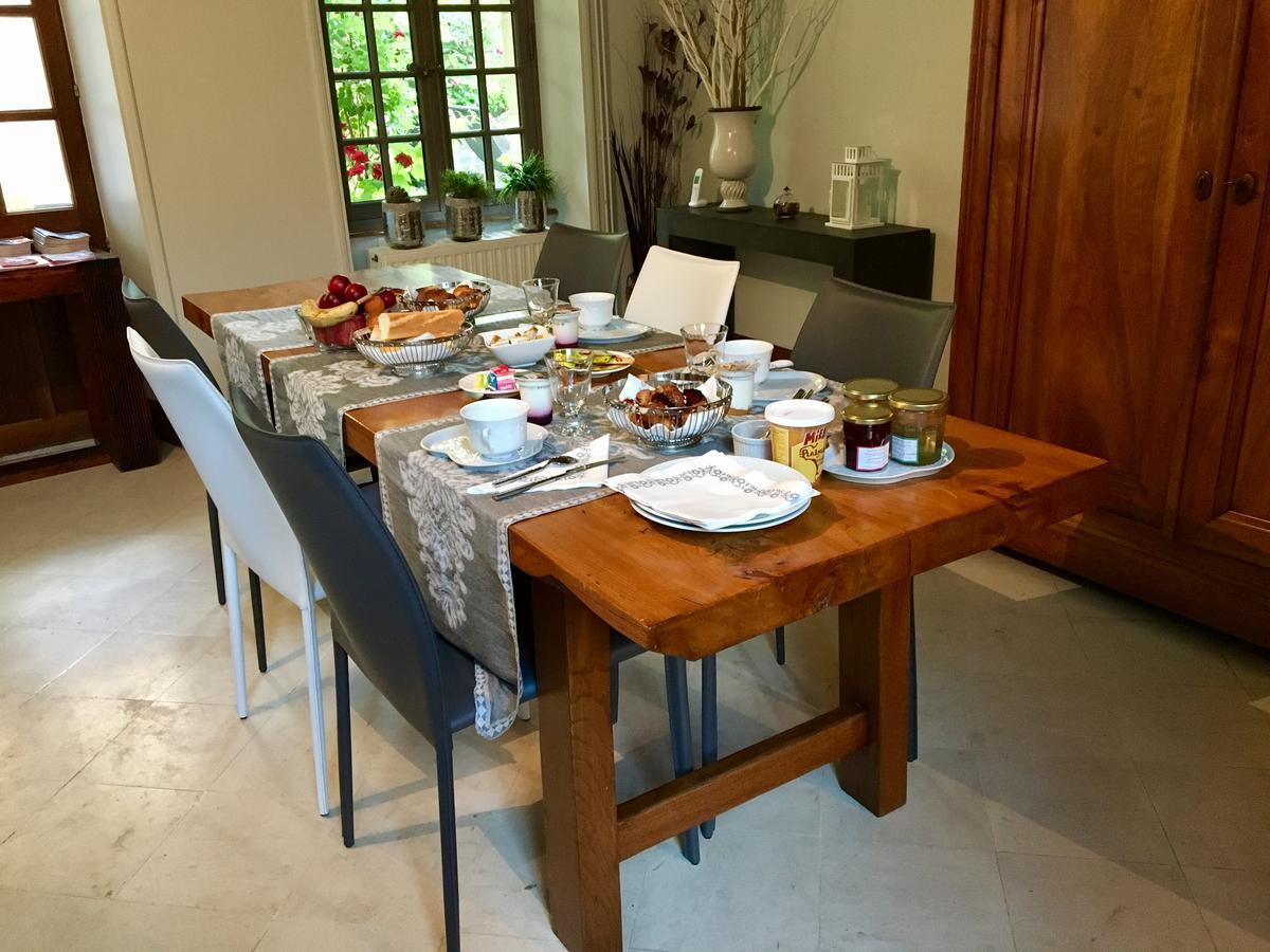 Manoir Sainte Victoire Bed & Breakfast Байо Екстериор снимка